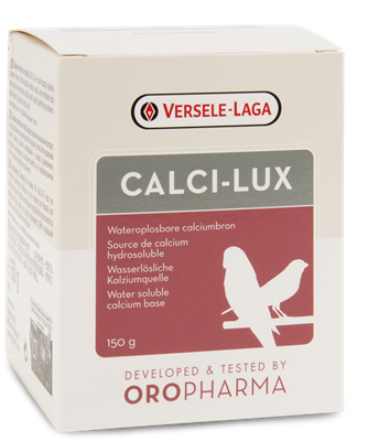 Oropharma Calci-Lux è una fonte di calcio di alta qualità solubile in acqua. Questo integratore alimentare porta a una buona formazione dell'uovo e dello scheletro negli esemplari giovani, durante il periodo riproduttivo previene la ritenzione dell'uovo e sopperisce alle carenze di calcio o tetania (ipocalcemia). Confezione da 500 gr