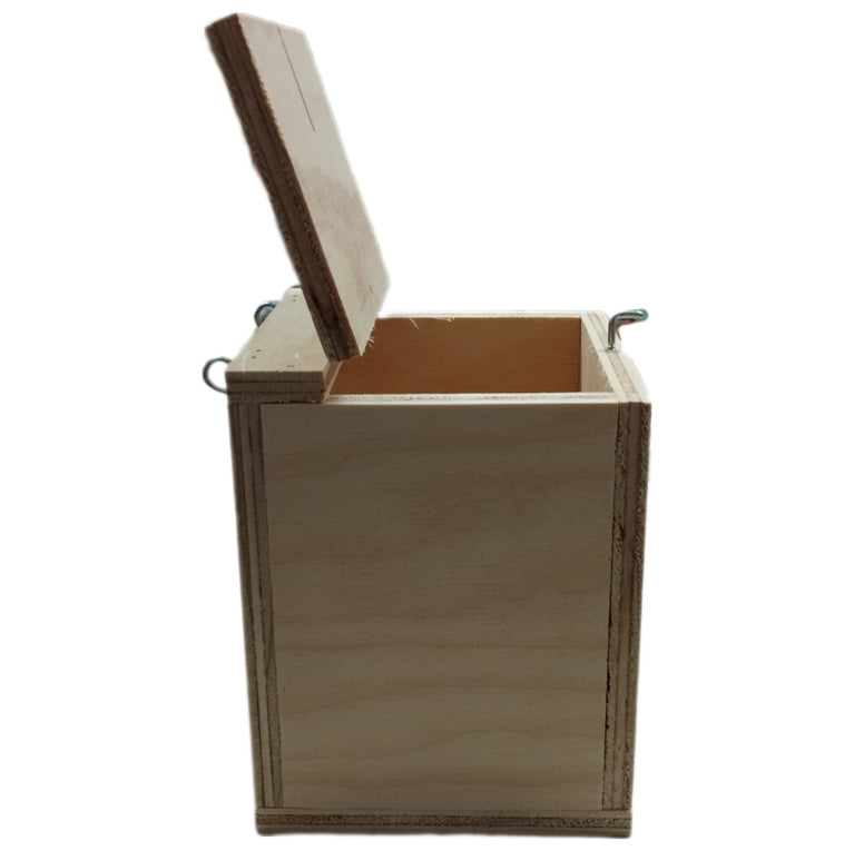 NIDO IN LEGNO PER COCORITE