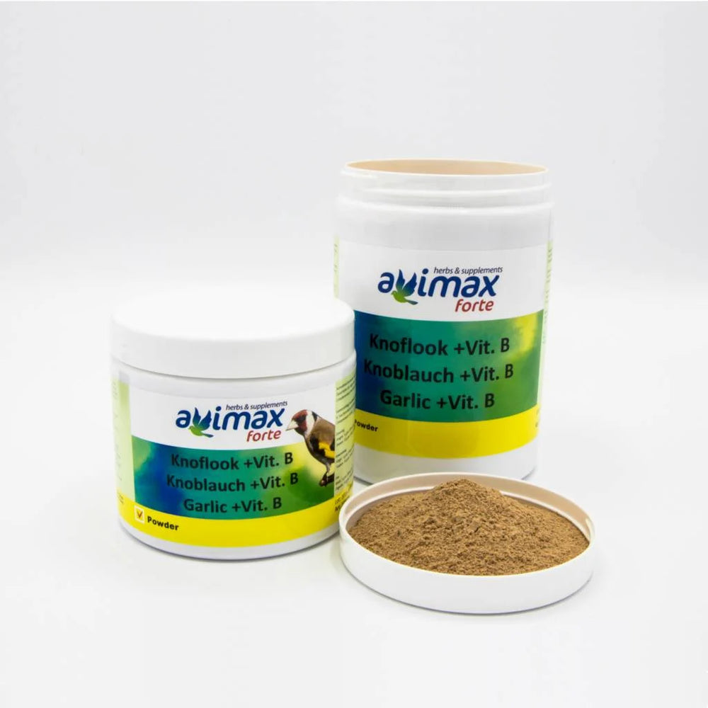 Mangime complementare per uccelli ornamentali e piccioni viaggiatori. AviMax Forte Garlic + Vitamin B  è una miscela di lievito di birra, aglio e cannella. Supporta infiammazioni, crampi e osteoartrite. Dosaggio  : (1 misurino = 3 g) 5-10 g /kg di mangime, 2-3 volte / settimana. Contenitori da 500 gr e 250 gr